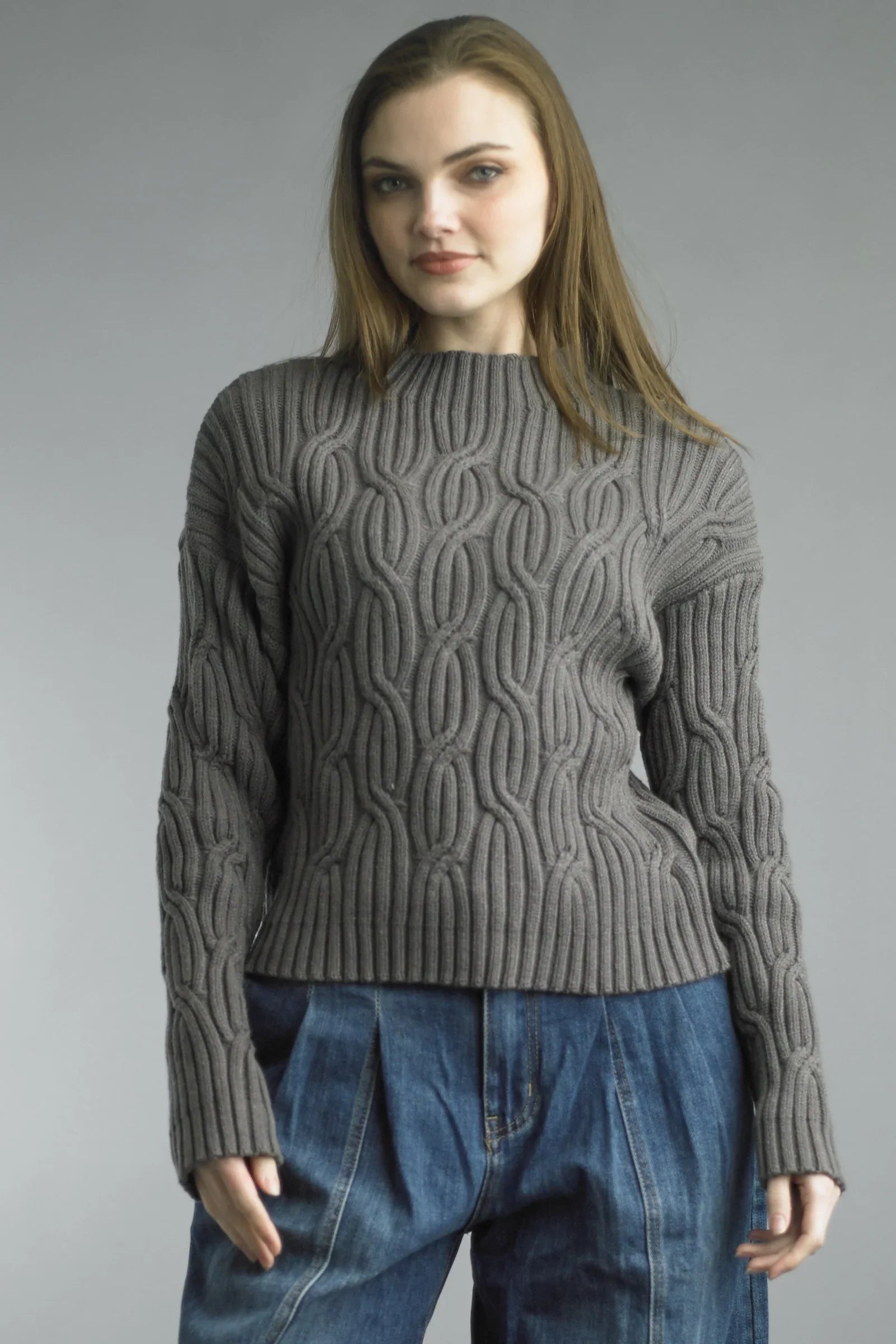 How to Style a Wrap for Cold Mountain Weather (5 Easy Looks)