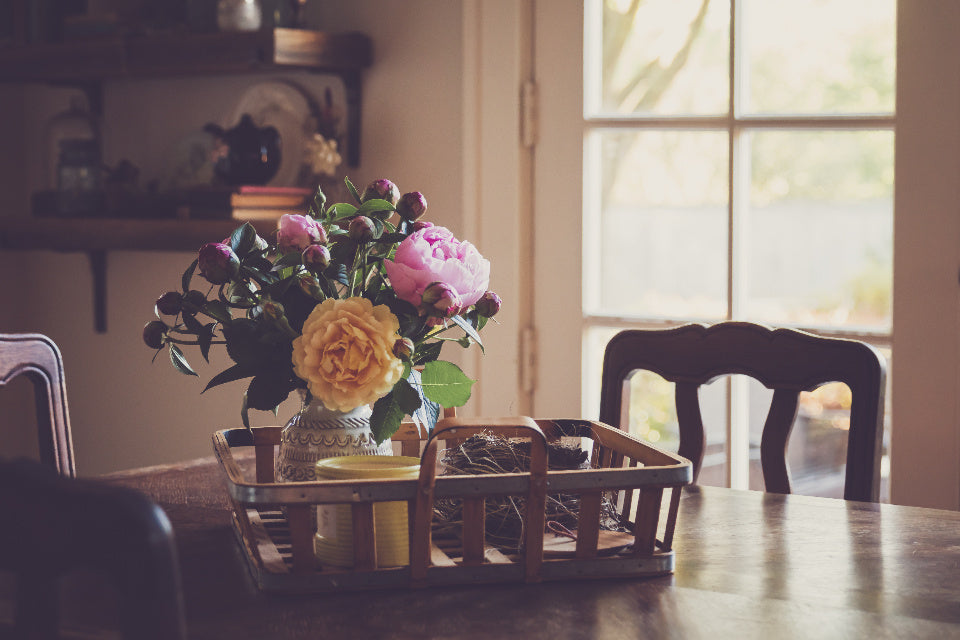 How to Decorate Your Home with Artificial Flowers All Year Round