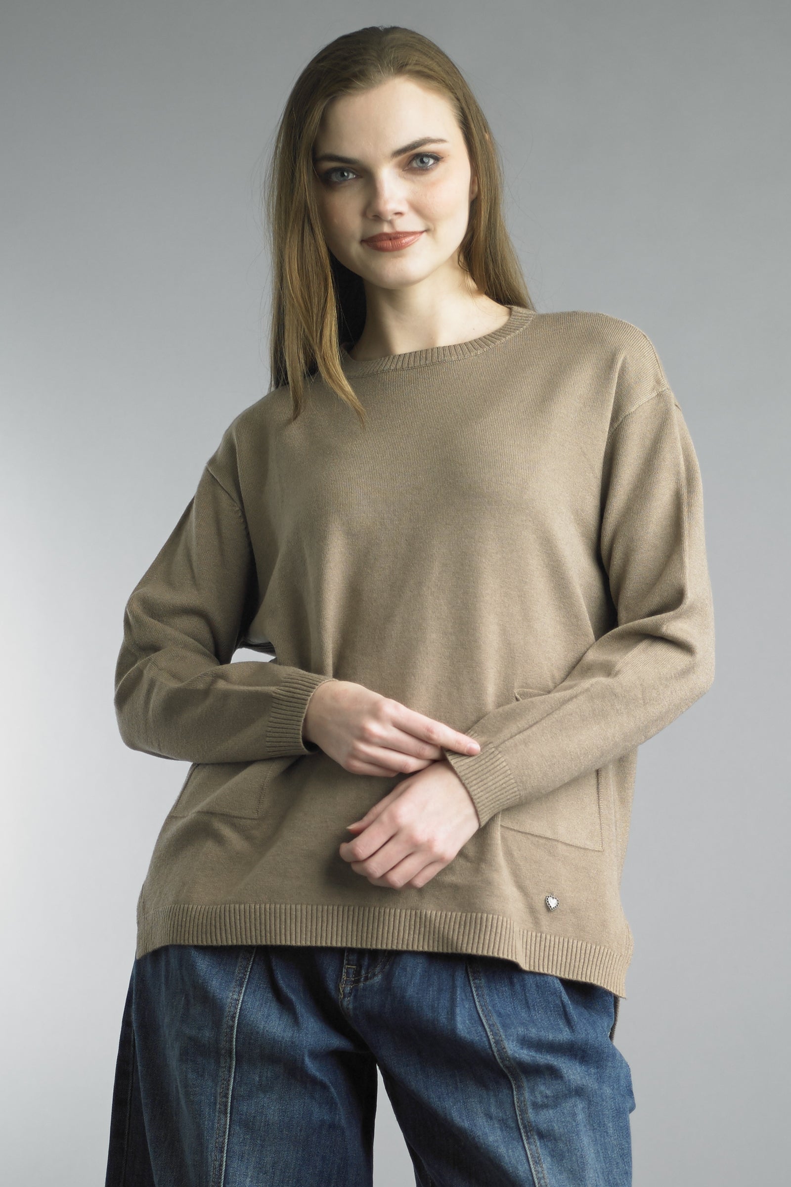 Crewneck Double Pocket Sweater By: Tempo Paris