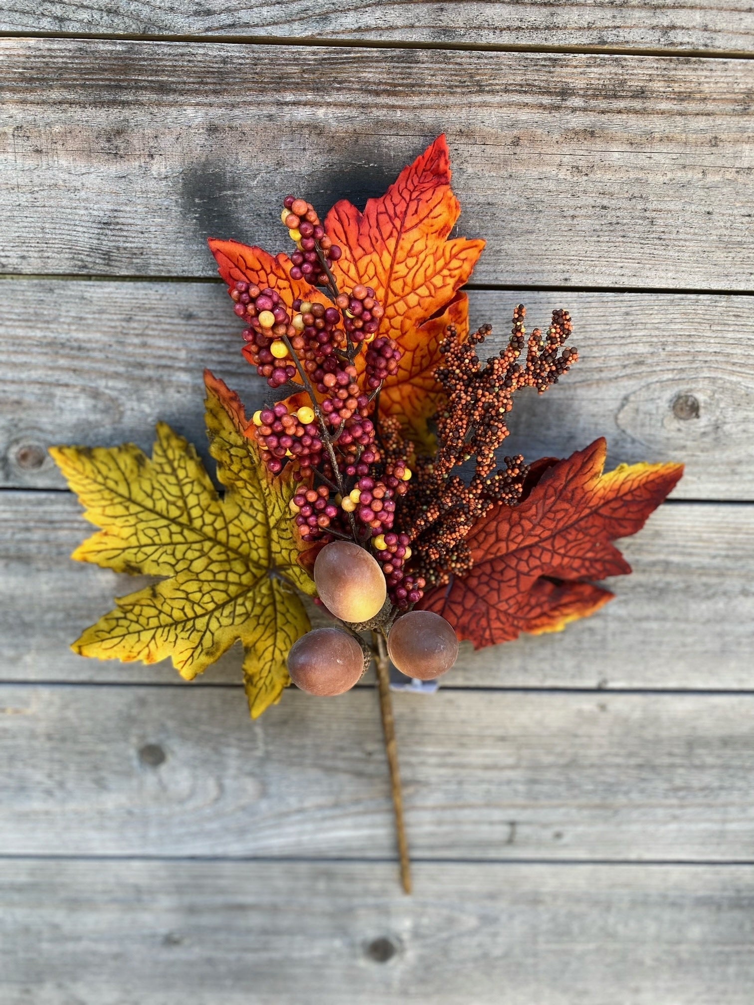 Fall Acorn Leaf Pick