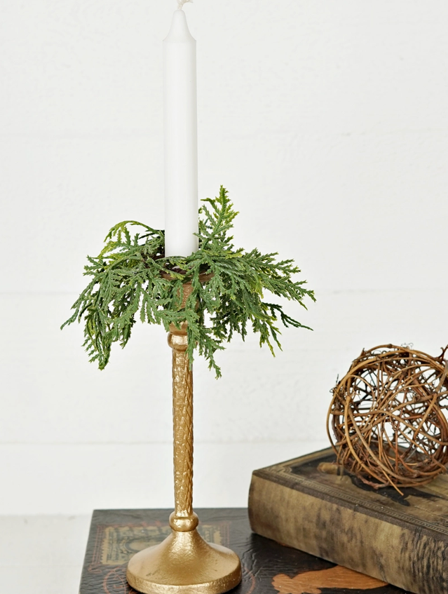 Soft Touch Dripping Cedar Candle Ring