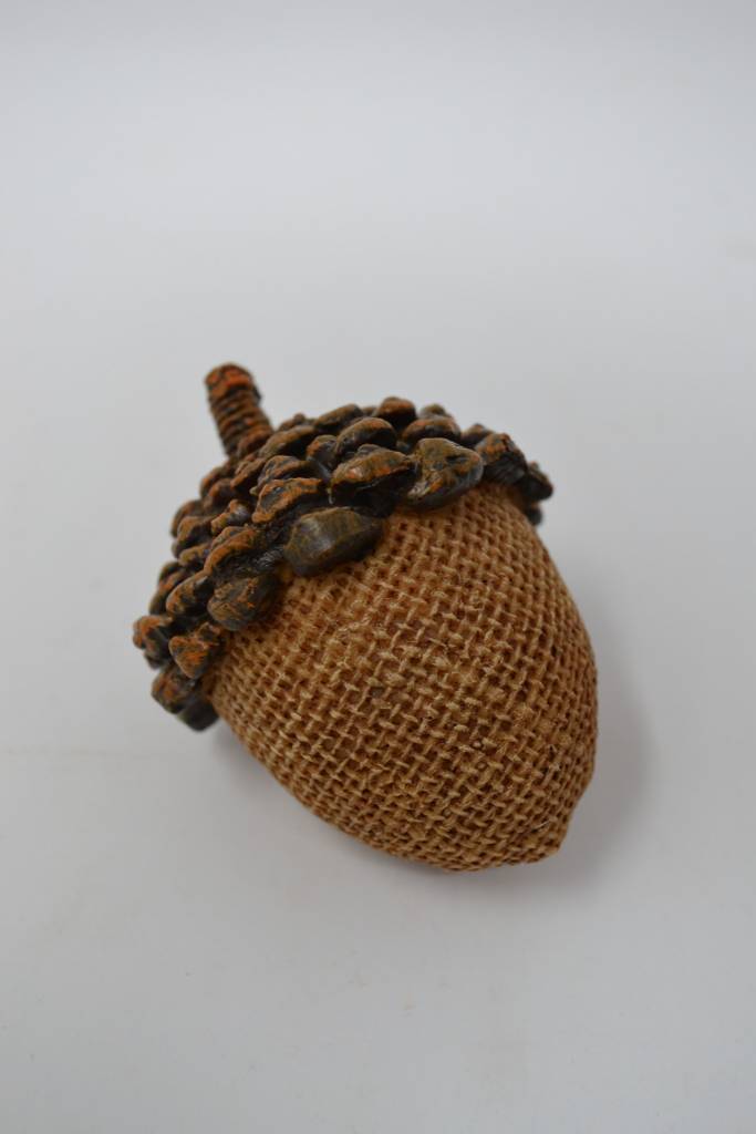 Pinecone Top Acorn (3-Sizes)