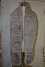 Fur Scarf w/ Pockets