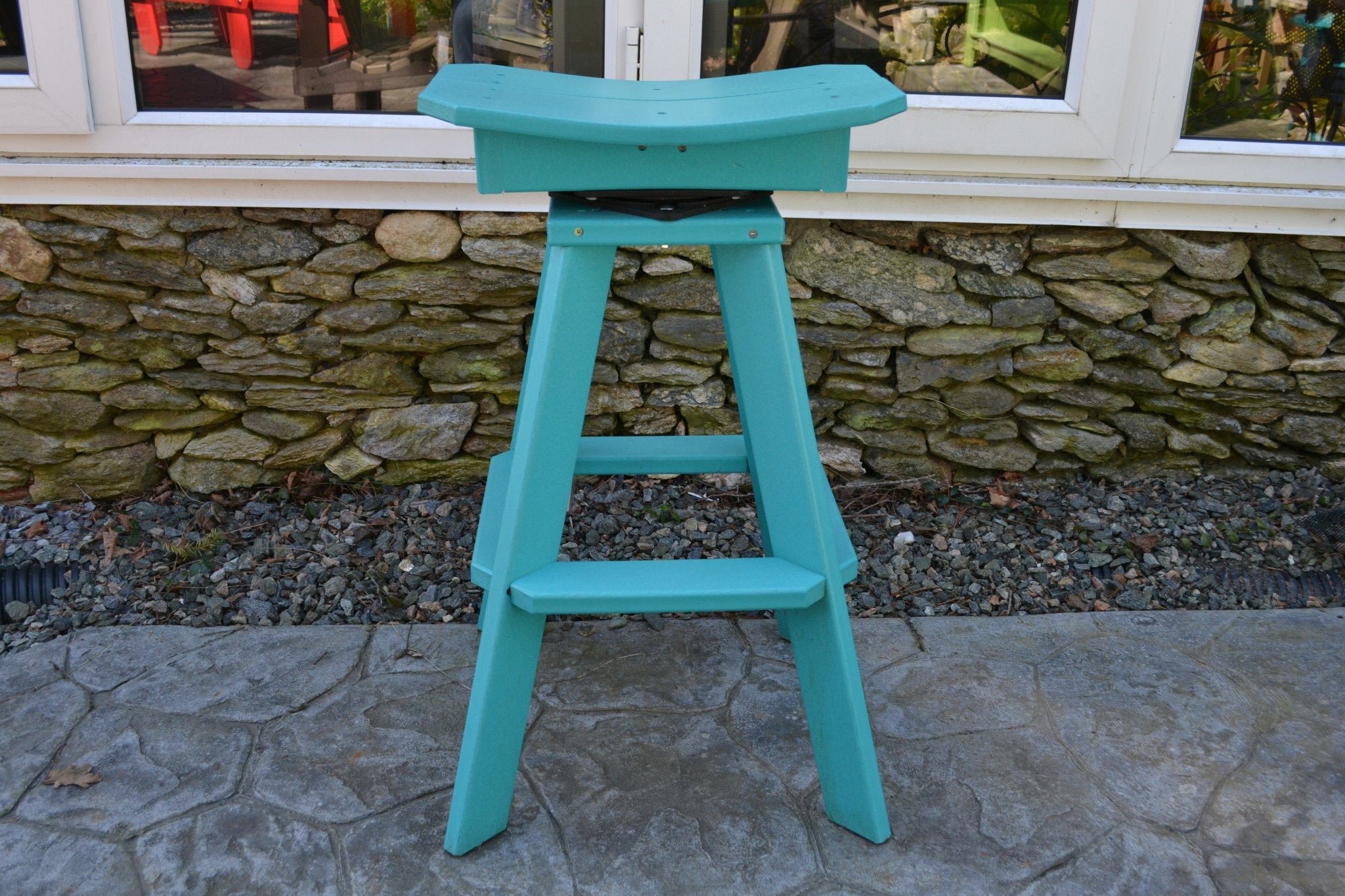 Outdoor Swivel Bar Stool