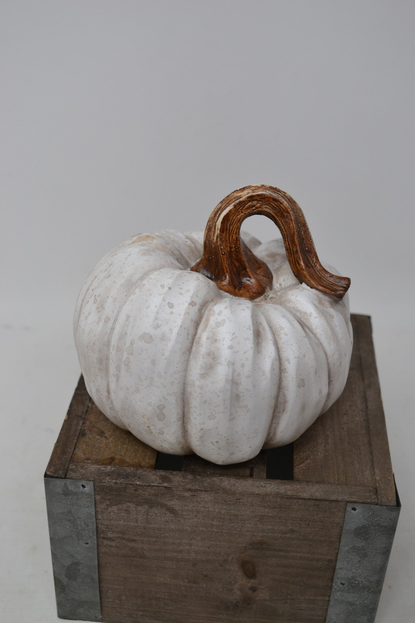 Large Carved Resin Pumpkin (3 Colors)
