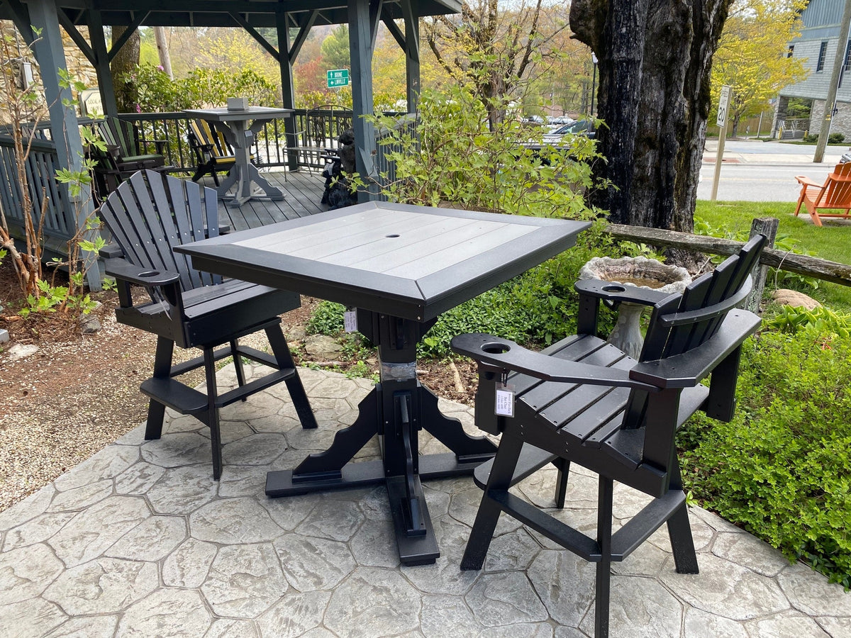 Fan Back Outdoor Chair