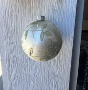 Mini Leaf Pearl Glass Ornament (2-Colors)