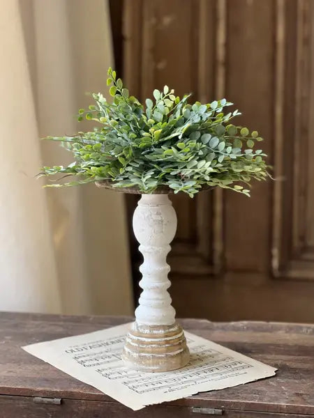 Landon Pedestal