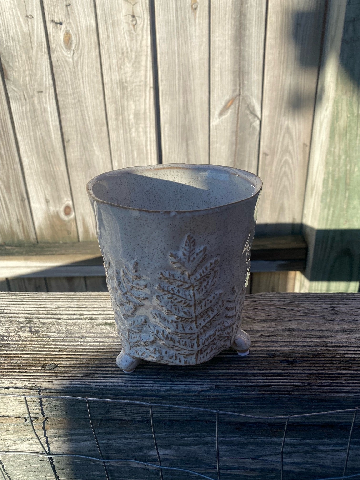 Embossed Fern Footed Container