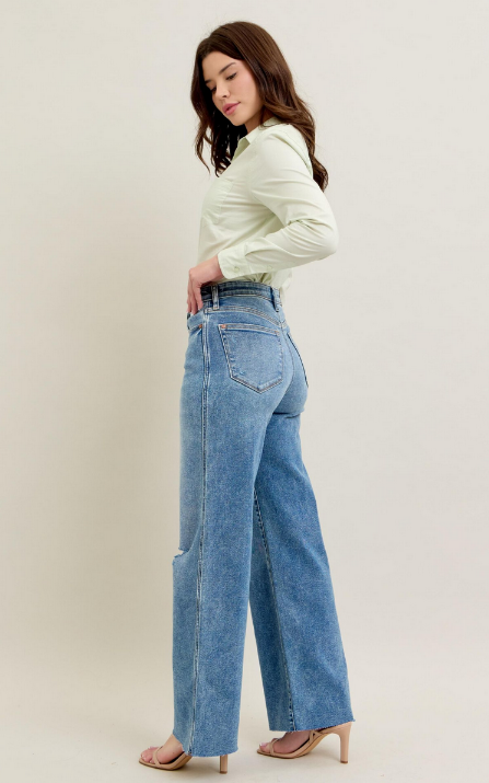 Vintage Wash Wide Leg Jeans By: Judy Blue