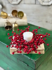 8" Red Rushberry Candle Ring